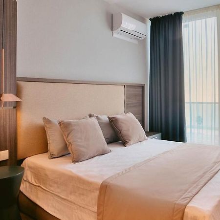 Sunrise Apart-Hotel Batumi Exterior foto